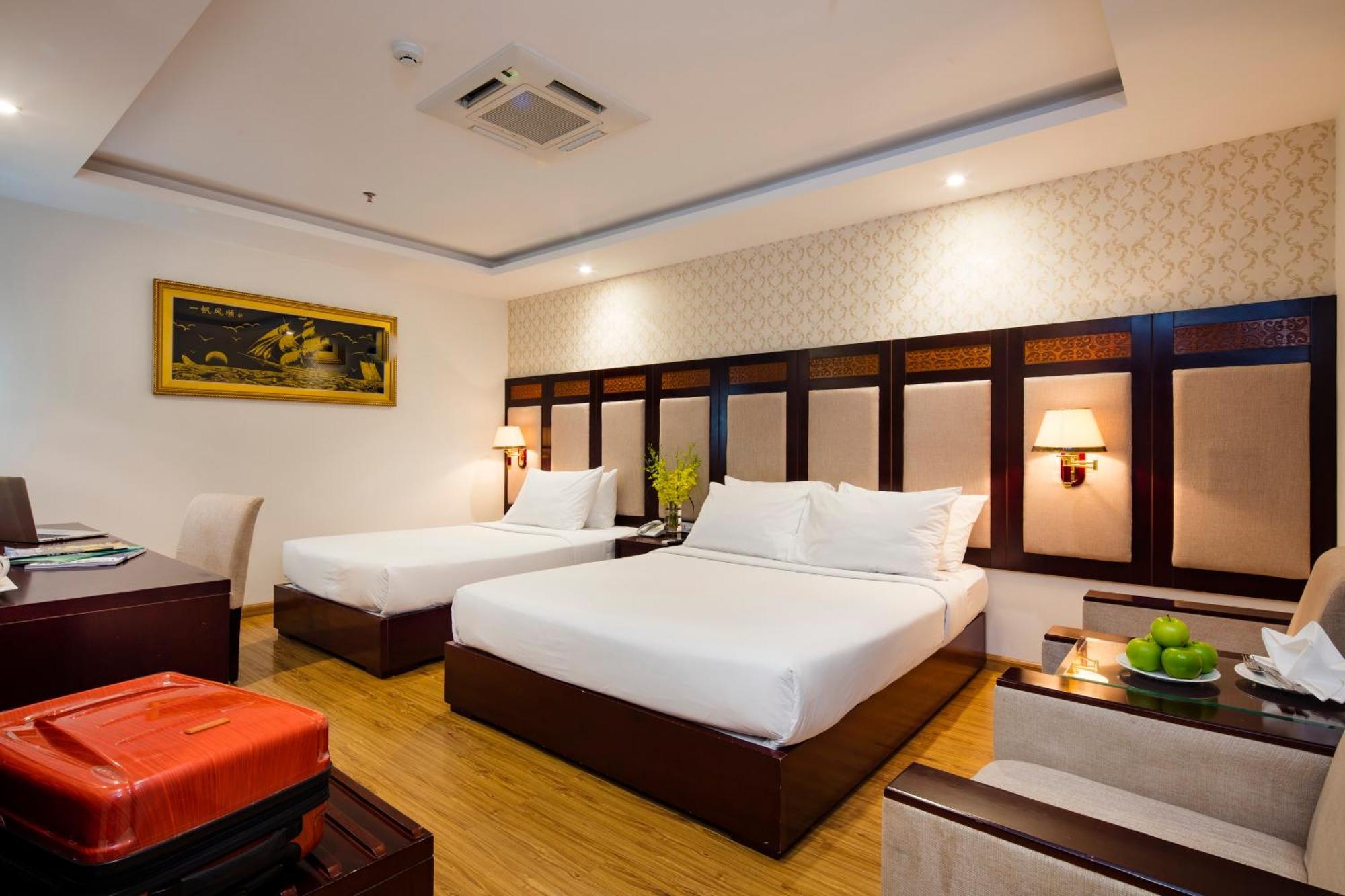 Galliot Hotel Nha Trang Esterno foto